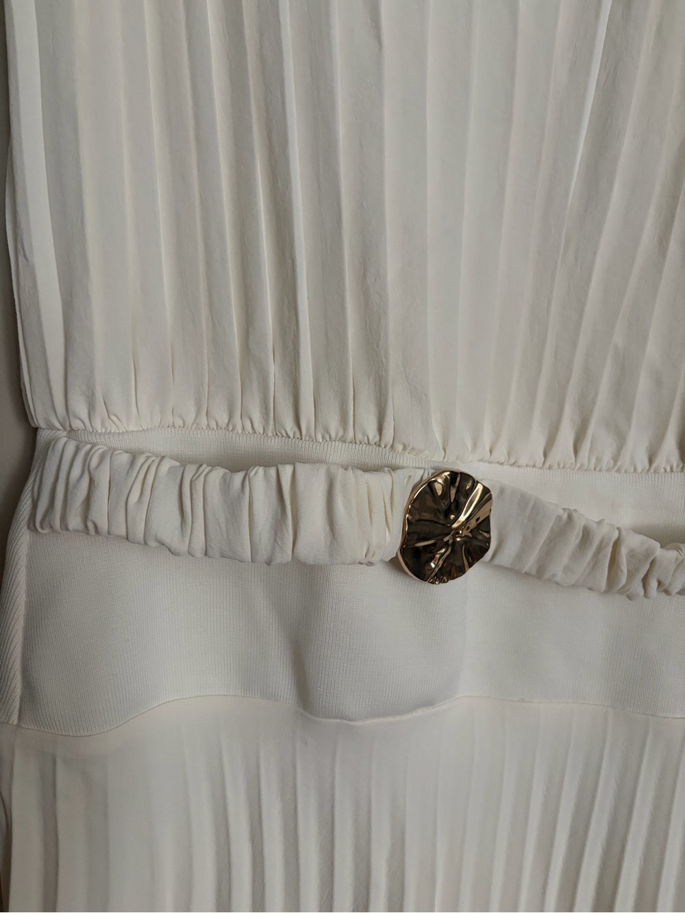 Zara White Pleated Midi Dress - Picture 3 of 5